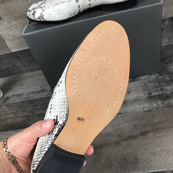 Vince Camuto Jendeya Tucson Loafers Shoes Snake 7M - Picture 4 of 8
